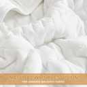 White King Size Quilt Bedding Set, Reversible Lightweight Bed Spreads Oversized King Quilted Bedspread for All Seasons, Soft Washable, 3 Pieces, 1 Quilt (108x96 in) & 2 Pillow Shams (20x36 in), King/Cal King