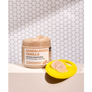 FOAMING BODY SCRUB
SANDALWOOD VANILLA 16oz