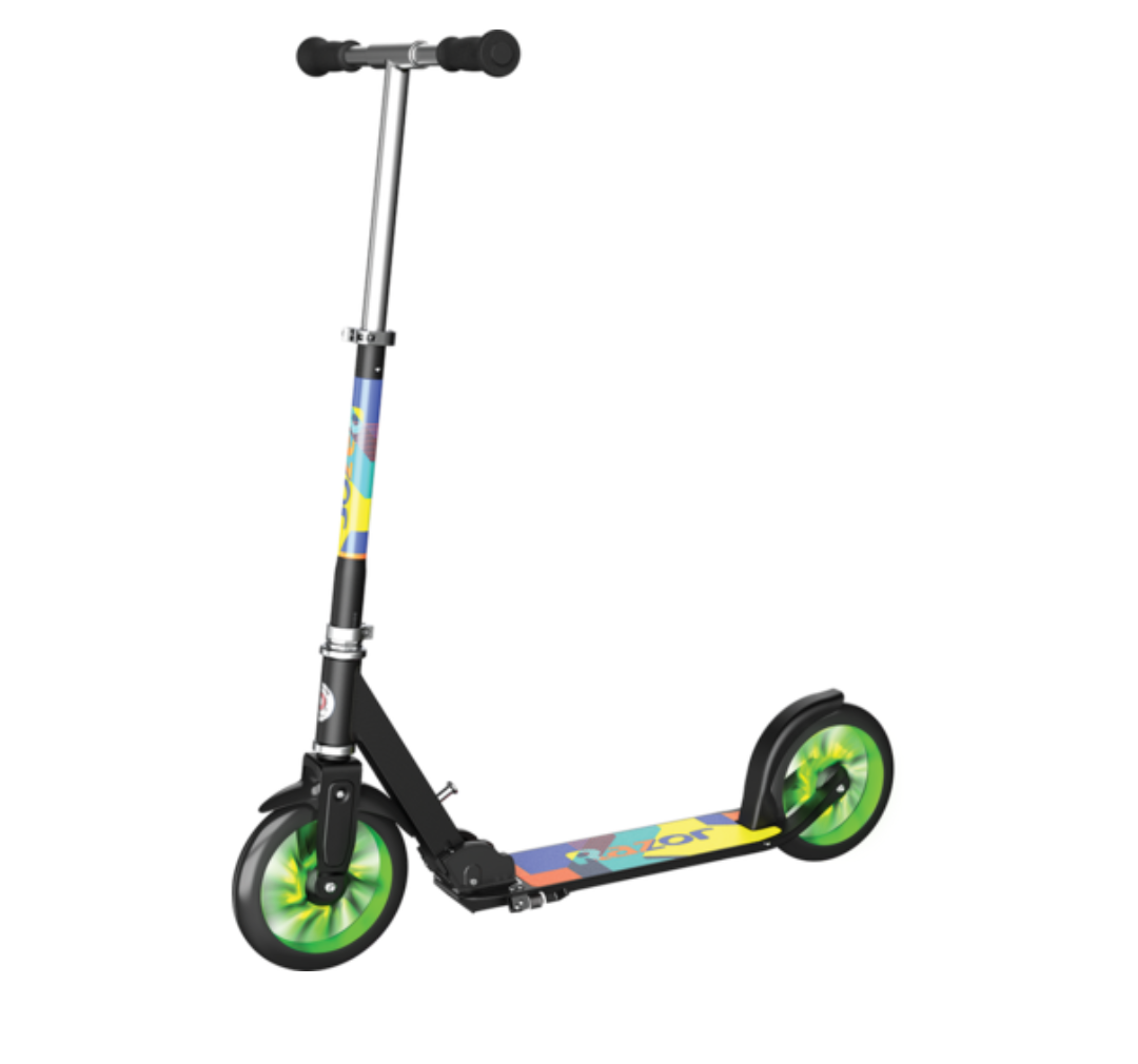 Scooters
Razor A5 LUX Scooter with Light Up Wheels - Green