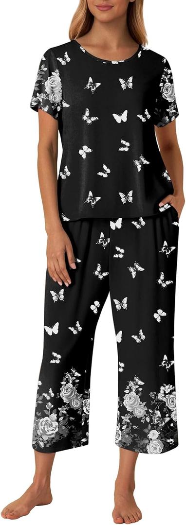 Ekouaer Women's Two Piece Lounge Set Short Sleeve Shirt and Capri Pants Mumu Pajama with Pockets Loungewear Pjs Sets (Floral Black/White) 2XL