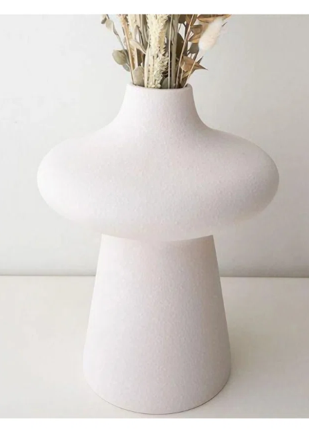 Porcelain Vase 5 x 8 Inch White