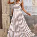 PRETTYGARDEN Women Dresses 2026 Summer Floral Sleeveless Maxi Dress Casual Spaghetti Strap Tiered Flowy Beach Long Dress (M)