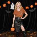 Halloween Shirts Spooky Season Shirt Women Cute Ghost V Neck Shirt Fall Holiday Matching Tops (S)
