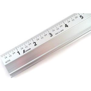Shinwa 24" Extruded Aluminum Cutting Rule Ruler Gauge with Non slip rubber Backing 33295 Shinwa 24" Extruded Aluminum Cutting Rule Ruler Gauge with Non slip rubber Backing 33295