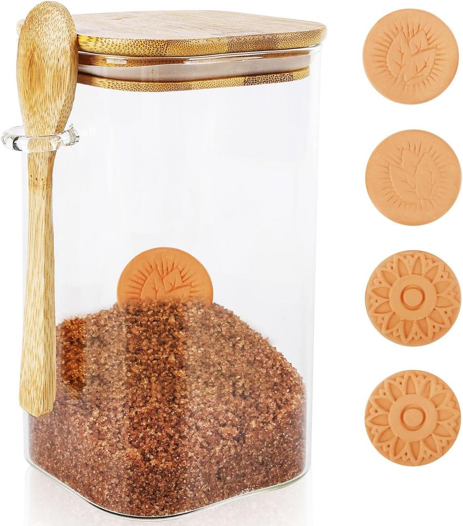 Brown Sugar Keeper Containers, 1.4Qt(1300Ml) Glass Food Storage Jars with 4 Terra Cotta Brown Sugar Savers, Lids and a Spoon, Suitable for Storing Food/Spices/Candies/Coffee Beans