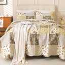 Cmfshape Romantic Patchwork Quilt Set Queen Size,Reversible Bedspread Coverlet 3-Piece,Floral Bed Cover Set with Pillow Shams,Lightweight Microfiber Bedding Set for All Season (Beige,90x90)