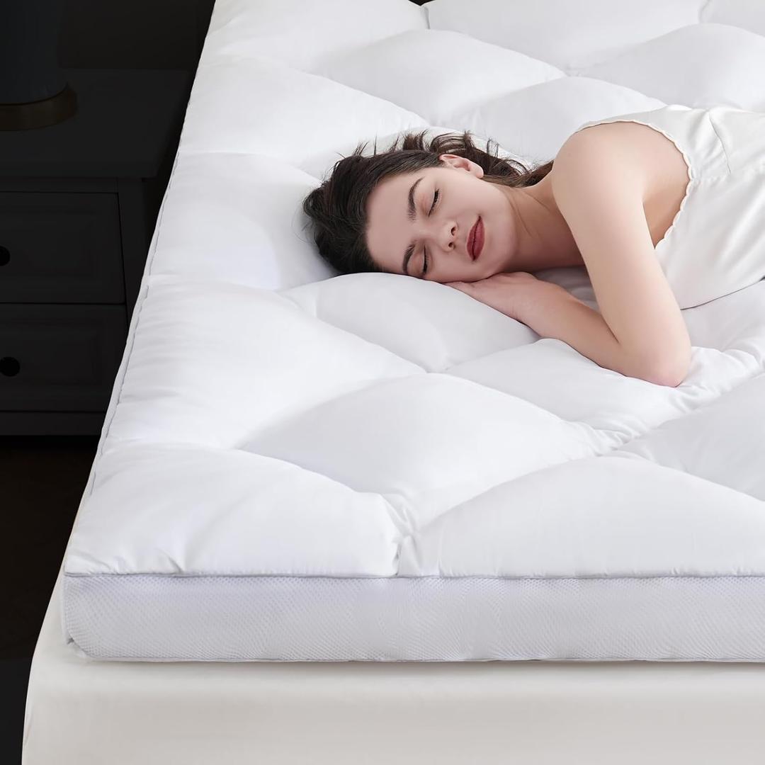 DOWNCOOL 3 Inch Queen Mattress Topper, Ultra Thick and Fluffy Supportive Memory Foam Mattress Topper for Body Pain (75x54x3 Inches)