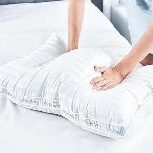 Glaciman Gusseted Bed Pillows King Size Set of 2, Hotel Pillows 2 Pack for Side and Back Sleepers, Soft and Fluffy for Comfortable Sleep, Down Alternative Filling, 20X36 inches. (White (White Piping))
