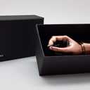 ACELY Executive solid heavy hand-shaped pen holder metal art craft paperweight for desktop organizer pen stand decoration (Anti-Red)