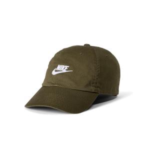 Nike Club Unstructured Futura Wash Cap, Medium Olive/White, Medium/Large (Green, M/L)