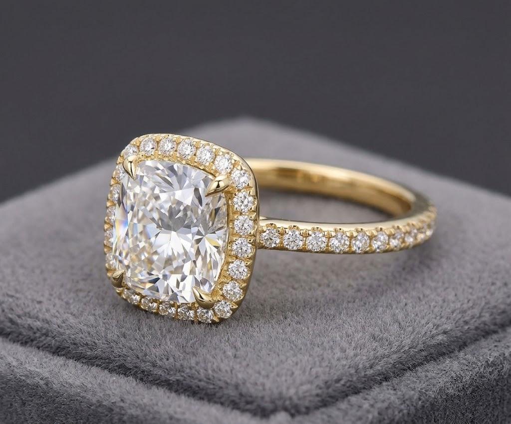 Gold engagement ring