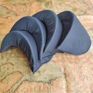 2pair Thicken Big 35mm Sponge Shoulder Sewing Black White Nude Shoulder Pad Sew DIY Jacket Wedding T-Shirt Fashion Garment Accessories (Black)