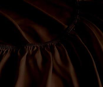 Brown Case 30" x 40" inch