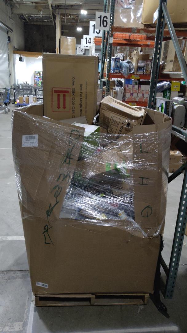 Pallet Of Salvage Items