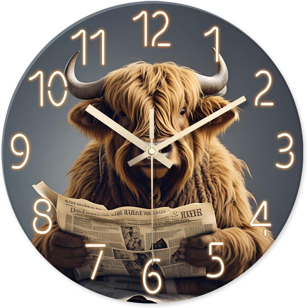 XNM Western Highland Cow Clock for Living Room Bedroom Brown Glass Wall Clocks Battery Operated 12 Inch Rustic Farmhouse Wall Clock Silent Non-Ticking