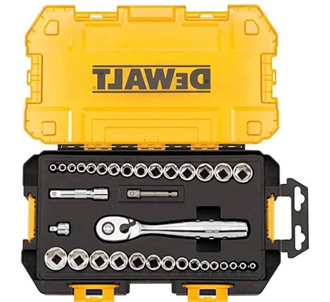 DEWALT DWMT73804 1/4" and 3/8" Drive Socket Set (34Piece)
