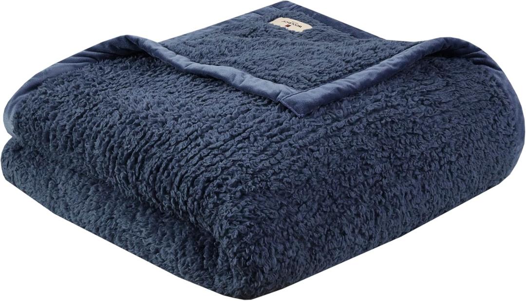 Woolrich Burlington Berber Blanket Super Soft, Cozy Lightweight Cover with Luxrurious Velvet Binding, Modern Trendy All Season Bedspread Bedding-Set, King: 108x90, Navy
