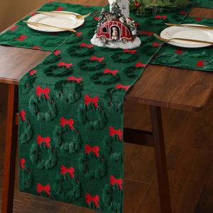 5 Pcs Dark Green Christmas Wreath Table Runner with Placemats Soft Plush Faux Fur 3D Jacquard Table Runner 13 x 72 Inch Winter Kitchen Dining Decor for Home Xmas Holiday Party Decor