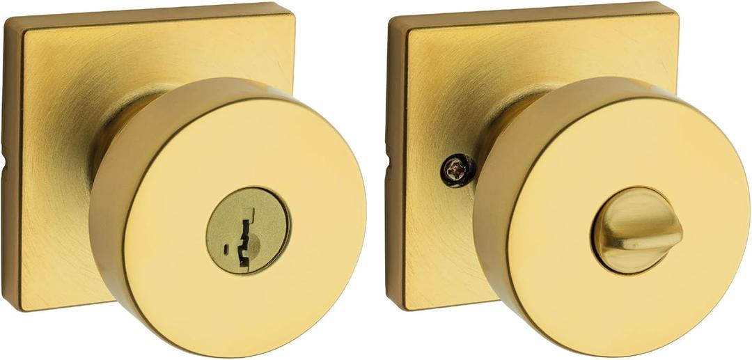 Kwikset Pismo Entry Door Knob with Lock and Key, Secure Keyed Handle Exterior Doorknob, Front Entrance and Bedroom, Satin Brass, Square, Pick Resistant SmartKey Rekey Security, Microban Protection (1 Pack)