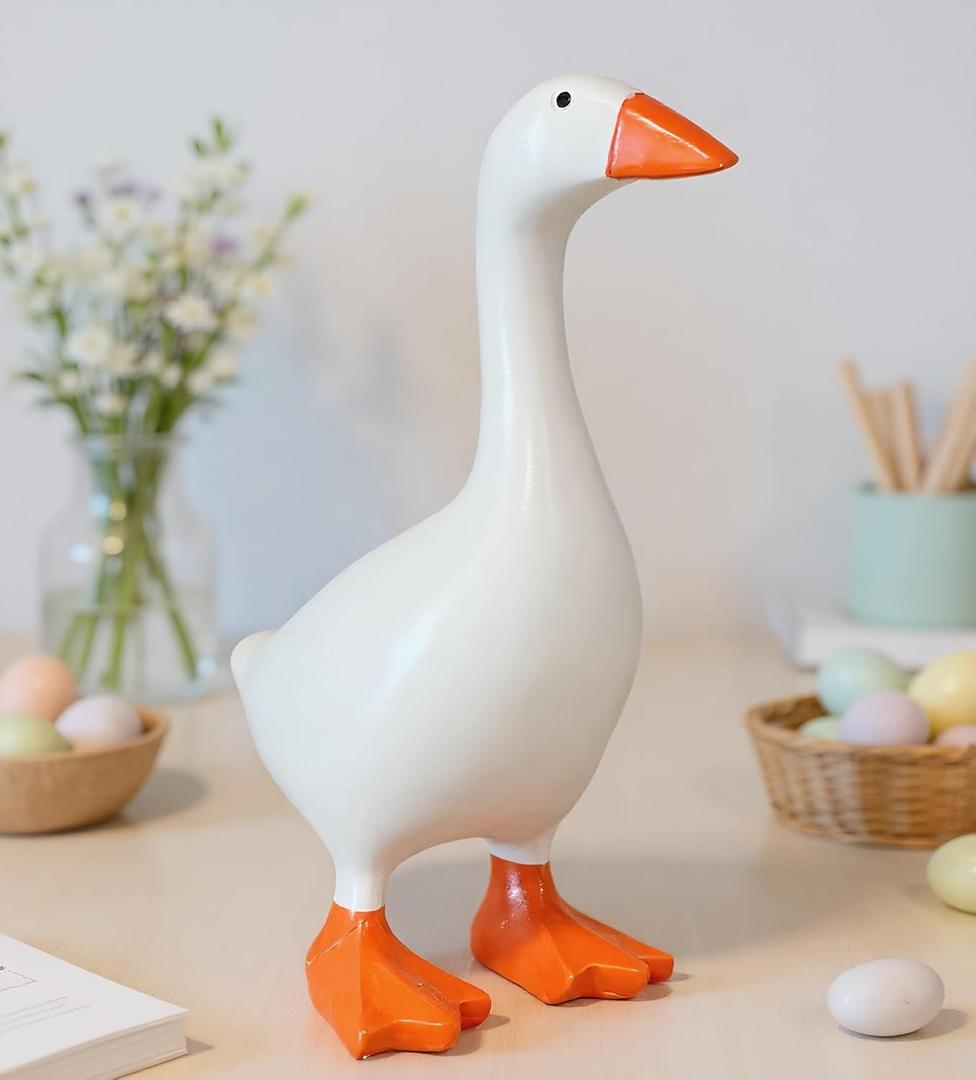 Desktop Goose Statue 7 inch Cute Resin Figurine for Office Desk Decor, Funny Home & Tabletop Decoration, Unique Housewarming Gifts for Women, Easter Gift Idea,White
