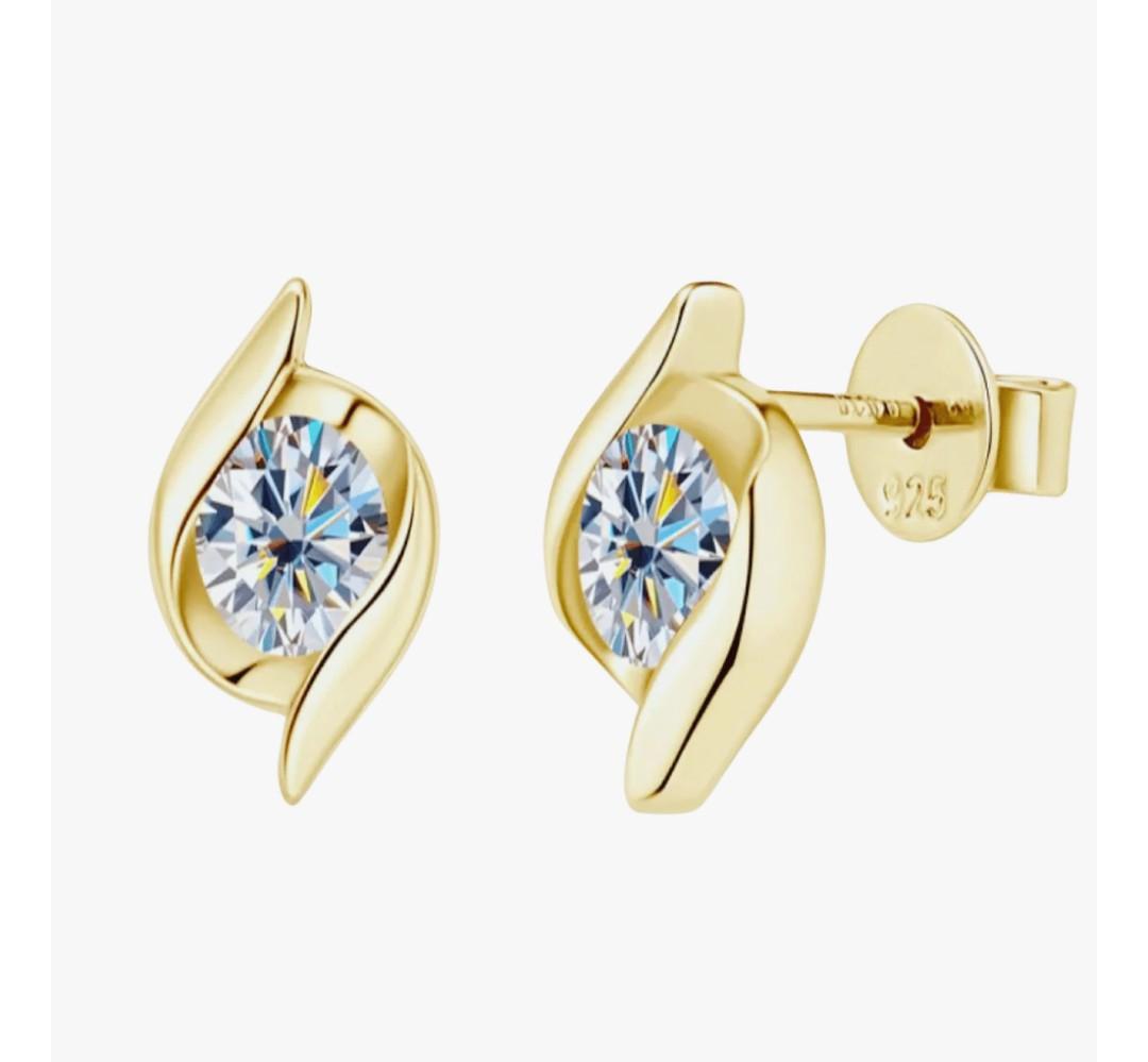 1 Carat Diamond Gold Stud Earrings