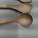 Assorted kitchen utensils 6 Pieces