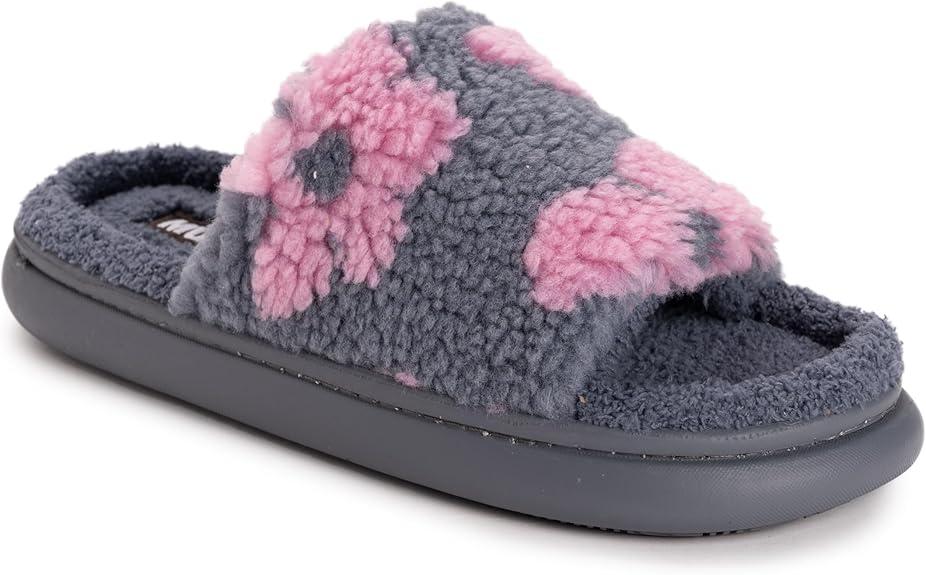 MUK LUKS Women's Marsai Slipper, Grey/Pink, S