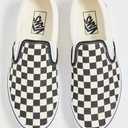 Vans Women's UA Classic Slip-On Sneakers (White) US Men 3.5/US Women 5