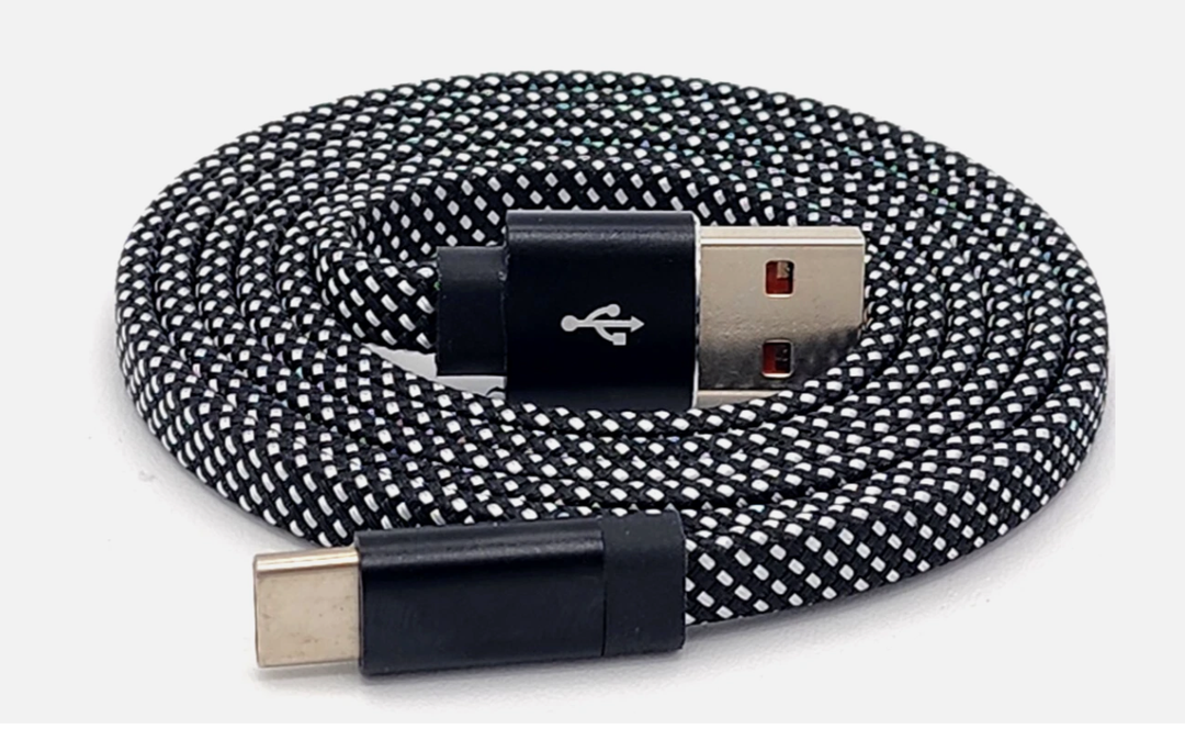 ZGear USB C Magnetic Charge & Sync Cable - Flat Braded Black and White  ZGear USB C Magnetic Charge & Sync Cable - Flat Braded Black and White