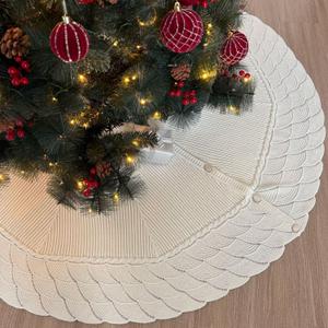 60-Inch Knitted Christmas Tree Skirt with Mermaid Stitch Pattern and Fishscale Buttons, Machine Washable, White (Cream)