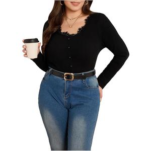 SOLY HUX Women's Plus Size Lace V Neck Long Sleeve T-Shirts Button Slim Fit Going Out Tee Tops Pure Black X-Large Plus