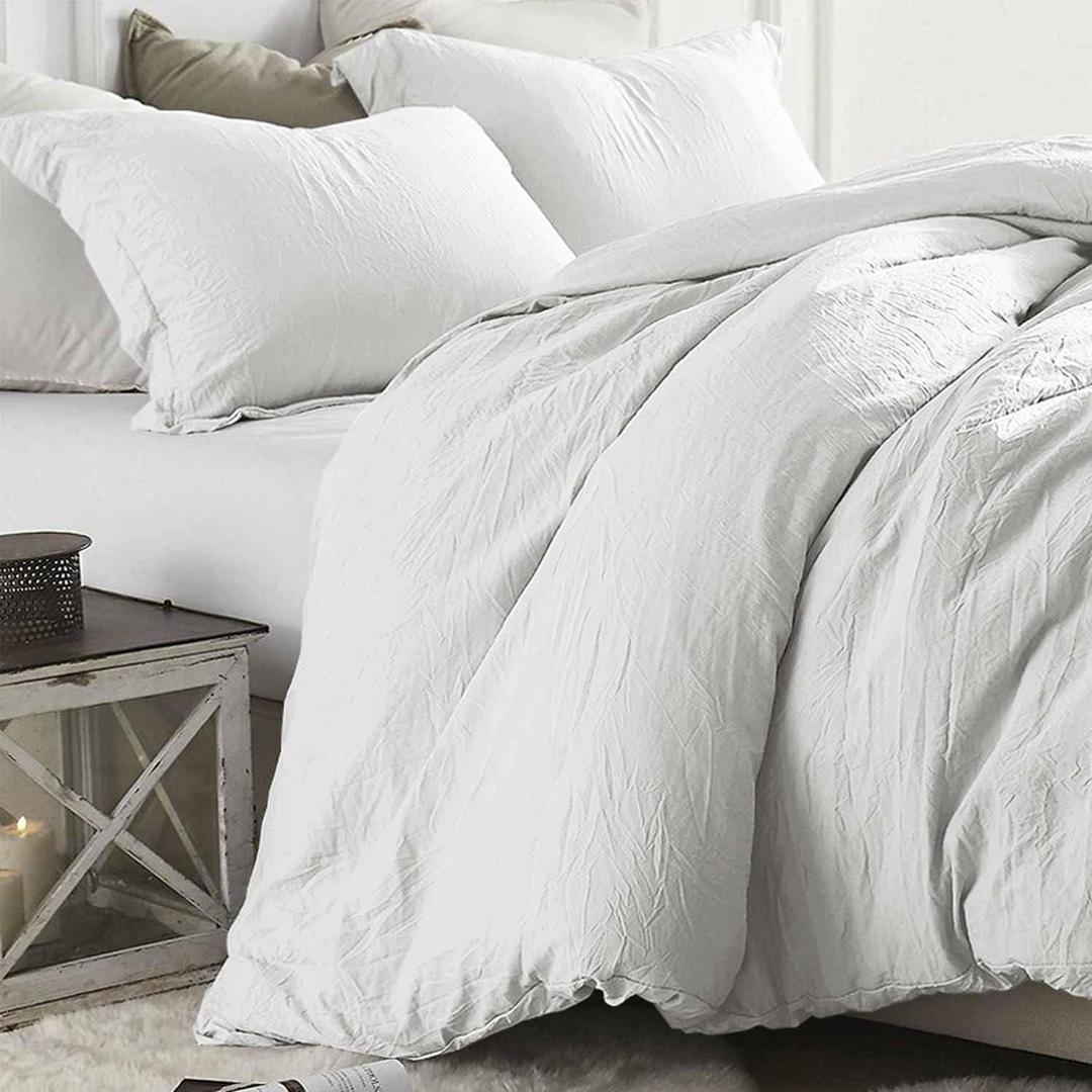 White Comforter King Size, 3 Piece Soft Modern Bedding Set & Collections, Lightweight All Season Fluffy Bed Alternative Down Comforter with 2 Pillow Shams for Women Men