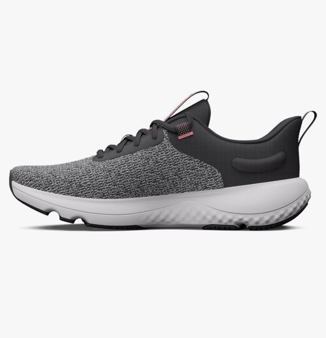 Under Armour Women's Charged Revitalize Running Shoe, size 5