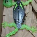 HEX BOTS Wall Crawler Gecko with Official Wall Climber Technology, Rechargeable Remote Control Robot Kids Toys, Prank Toys for Boys & Girls Ages 4 & Up (Gecko Rc (Original))