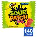 SOUR PATCH KIDS Soft & Chewy Gummy Candy, Bulk Candy, 140 Snack Packs (EXP 11/26/26)