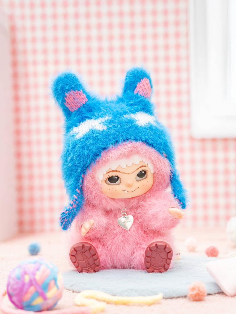 WAKUKU FUZZY TRENDY FUN PARTY Series Trading Figures