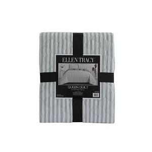 Queen Quilt 90x90 Inch in 100% Polyester