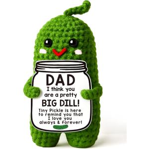 MAMAGIFTREE Fathers Day Dad Birthday Gifts from Daughter or Son,Handmade Crochet Pickle -I Love Best Daddy Ever Gift Thank You Daddy Funny Emotional Care Desk Decor