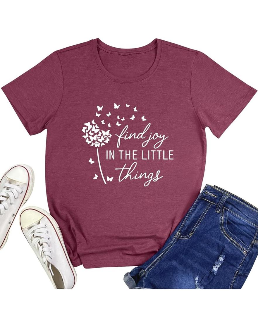 BLACKMYTH Women Crewneck Soft Tees Cute Graphic Butterfly T Shirts,L