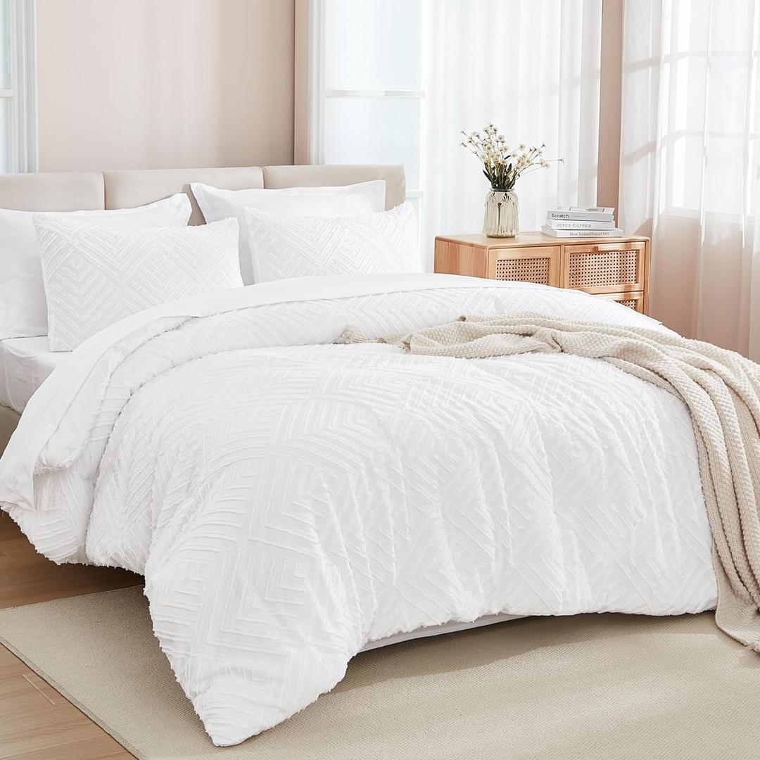 Andency White Comforter Queen Size Set with Sheets - 7 Pieces Boho Bed in a Bag Tufted Bedding Sets Lightweight All Season Bed Set with Comforter, Sheets, Pillowcases & Shams (Queen (90"x90"))