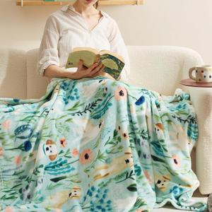 Bedsure Dog Throw Blanket - Vintage Cute Soft Throw for Girls Boys Teens Kids as Gifts, GentleSoft Fleece Cozy Fuzzy Home Decor Animal Pattern Blankets for Couch Bed Camping, Green, 50x60