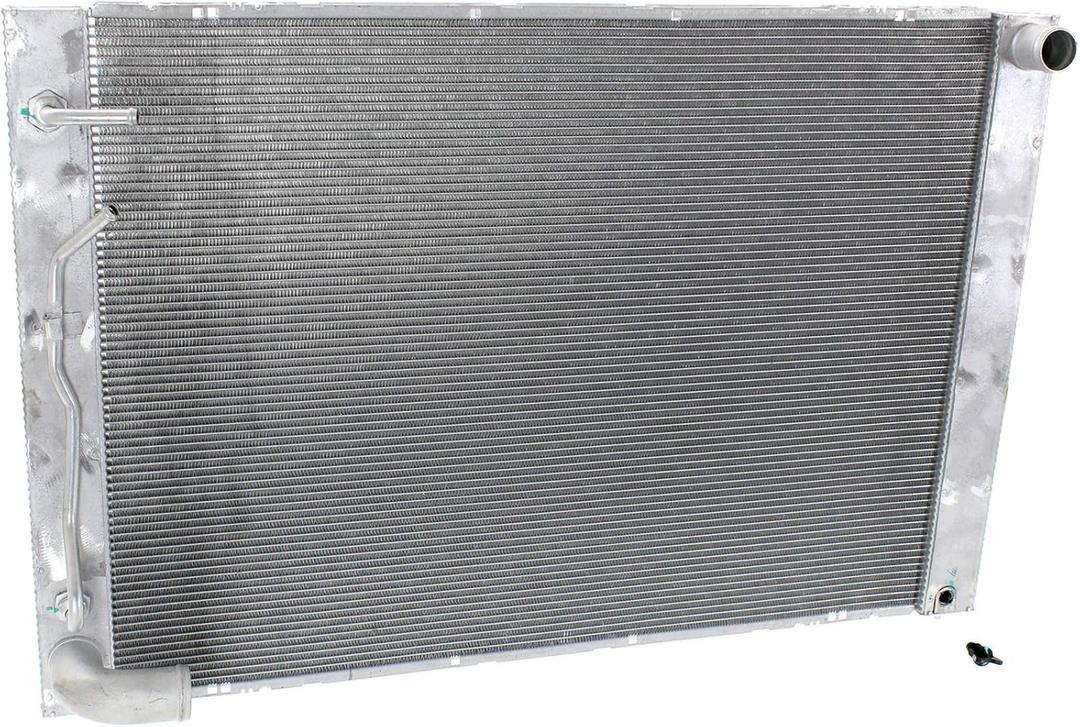Garage-Pro Radiator Compatible with Toyota Sienna 2004-2005 Aluminum tanks