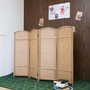 4-Panel Short Room Divider, 3.9 ft Freestanding Partition Wall, Light Brown Rattan Double-Sided Folding Screen for Living Room, Bedroom & Corner Privacy