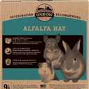 Oxbow Alfalfa, Guinea Pig Hay, Rabbit Hay, Small Pet Bunny Supplies, All Natural Grass for Guinea Pig, Bunny, Chinchilla & Hamster, Oxbow Rabbit Supplies, Grown in USA, 9 lb box (9 Pound (Pack of 1))