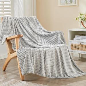 EMME Fleece Throw Blanket Luxury Flannel for Couch Bed Sofa Chair, Soft, Plush, Warm and Cozy Blanket with Geometric Grid Design (Light Grey, 50'' x 60'')