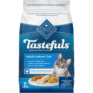 Blue Buffalo Tastefuls Natural Dry Food for Adult Indoor Cats, Chicken & Brown Rice Recipe, 7-lb. Bag (EXP 08/27/27)