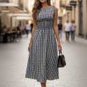 Acelitt Summer Maxi Dresses for Women 2026 Smocked Waist Gingham Dress Flowy A Line Beach Long Sundresses with Pockets (Green, XXL)