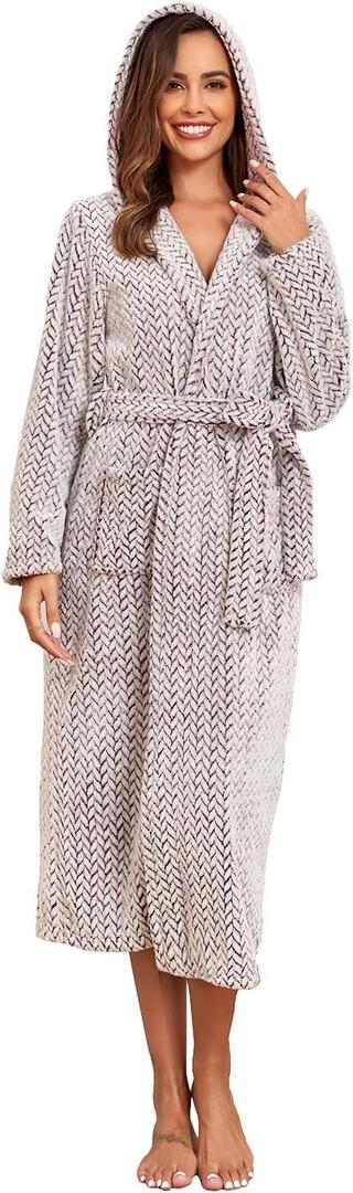 RONGTAI Womens Robes Plush Fleece Hooded Bathrobe Thick Nightgown with Pockets Fluffy Sleepwear (Medium, Wheat)