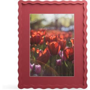 11x14 Picture Frame with Mat for 8x10, Wavy Edge Wooden Real Glass Photo Frame for Wall Hanging, Red, 1 Pack