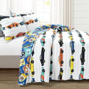 Lush Decor Race Car Kids' 2-Piece Quilt Bed Set, Reversible Bedding Set for Boys, White, Twin